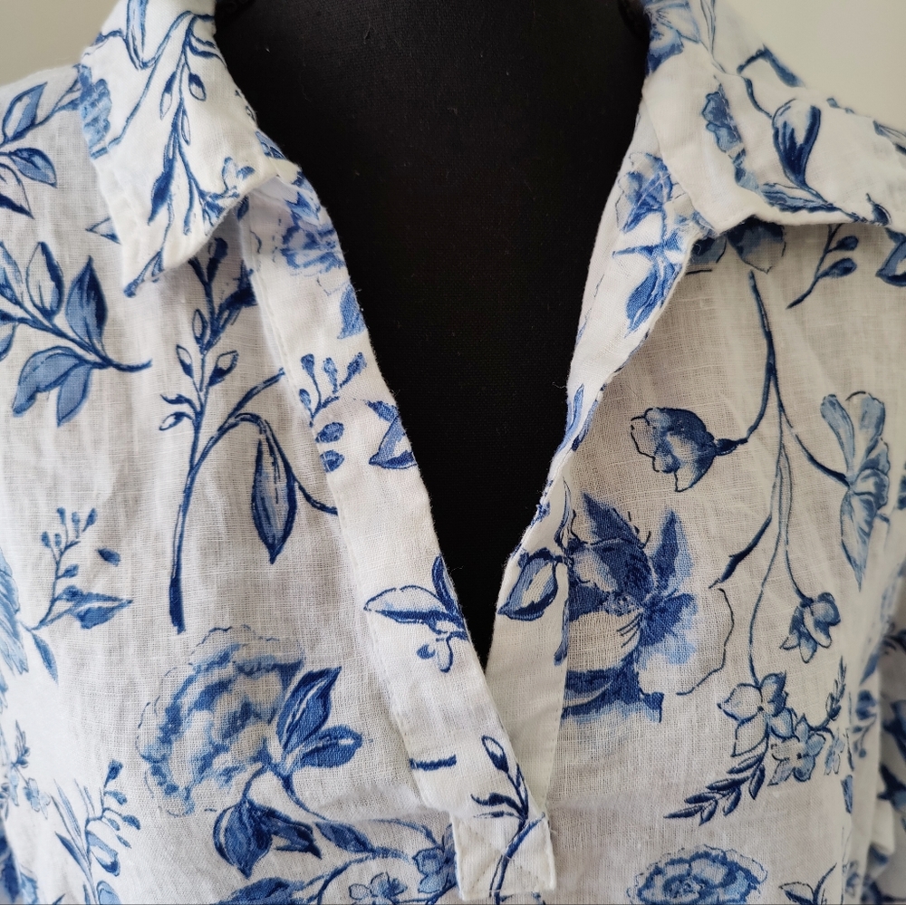 Linen floral blouse